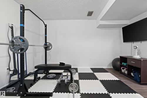 6163 38 Avenue, Edmonton, AB - Indoor Photo Showing Gym Room