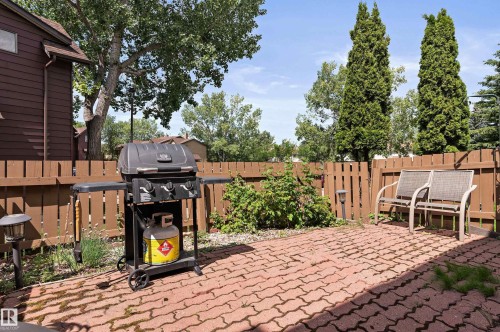 6163 38 Avenue, Edmonton, AB - Outdoor