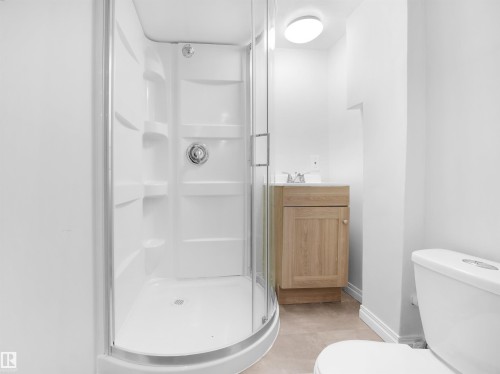 1509 76 Street, Edmonton, AB - Indoor Photo Showing Bathroom