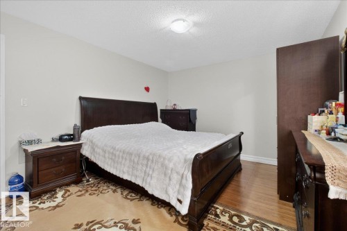 15603 122 Street, Edmonton, AB - Indoor Photo Showing Bedroom