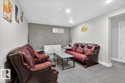 15603 122 Street, Edmonton, AB - Indoor