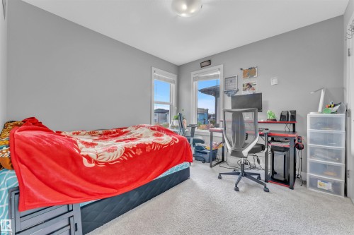 4104 6 Avenue, Edmonton, AB - Indoor Photo Showing Bedroom