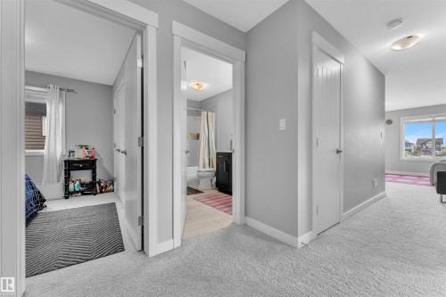 4104 6 Avenue, Edmonton, AB - Indoor Photo Showing Other Room
