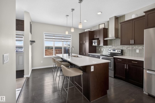 17311 49 Street, Edmonton, AB - Indoor Photo Showing Kitchen With Stainless Steel Kitchen With Upgraded Kitchen