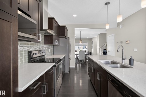 17311 49 Street, Edmonton, AB - Indoor Photo Showing Kitchen With Double Sink With Upgraded Kitchen