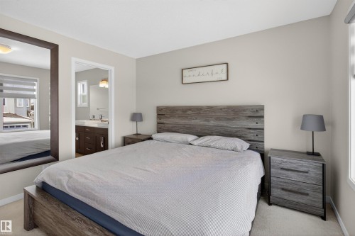 17311 49 Street, Edmonton, AB - Indoor Photo Showing Bedroom
