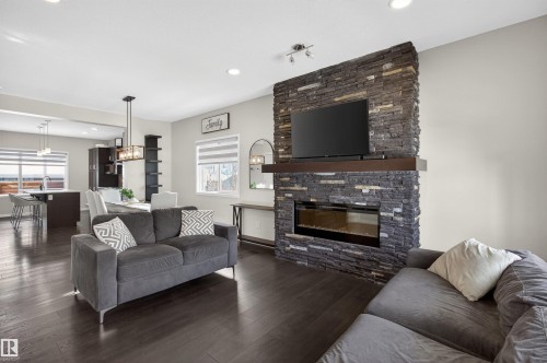 17311 49 Street, Edmonton, AB - Indoor Photo Showing Living Room With Fireplace