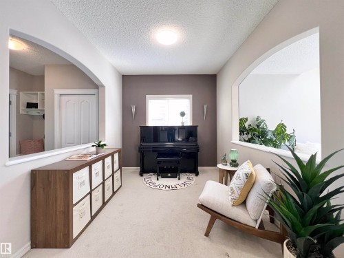 1007 Goodwin Crest, Edmonton, AB - Indoor