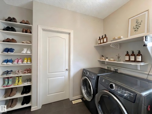 1007 Goodwin Crest, Edmonton, AB - Indoor Photo Showing Laundry Room