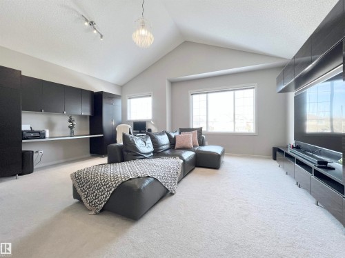 1007 Goodwin Crest, Edmonton, AB - Indoor