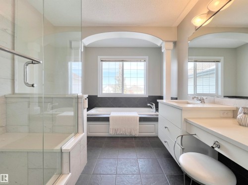 1007 Goodwin Crest, Edmonton, AB - Indoor Photo Showing Bathroom
