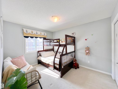 1007 Goodwin Crest, Edmonton, AB - Indoor Photo Showing Bedroom