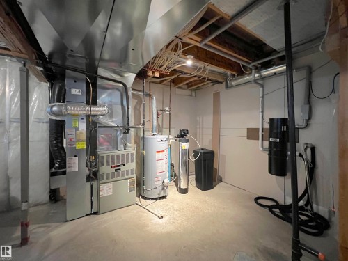 1007 Goodwin Crest, Edmonton, AB - Indoor Photo Showing Basement