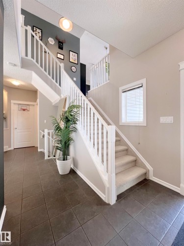 1007 Goodwin Crest, Edmonton, AB - Indoor Photo Showing Other Room