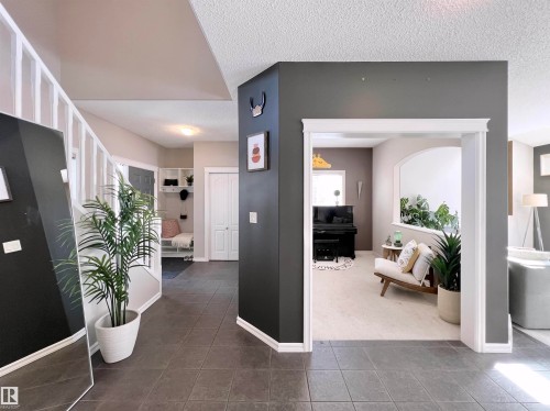 1007 Goodwin Crest, Edmonton, AB - Indoor Photo Showing Other Room