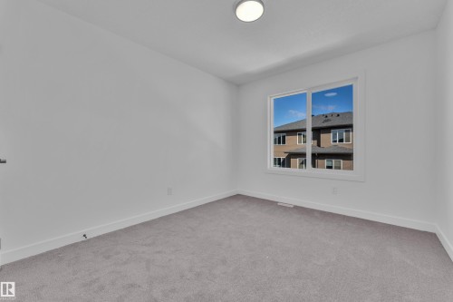 3610 40 Avenue, Beaumont, AB - Indoor Photo Showing Other Room