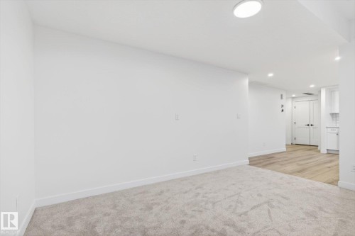 9705 68 Avenue, Edmonton, AB - Indoor Photo Showing Other Room