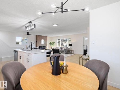 14736 122 Street, Edmonton, AB - Indoor Photo Showing Dining Room