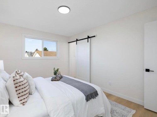 14736 122 Street, Edmonton, AB - Indoor Photo Showing Bedroom