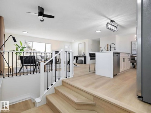 14736 122 Street, Edmonton, AB - Indoor