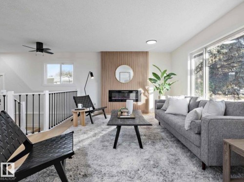 14736 122 Street, Edmonton, AB - Indoor Photo Showing Living Room