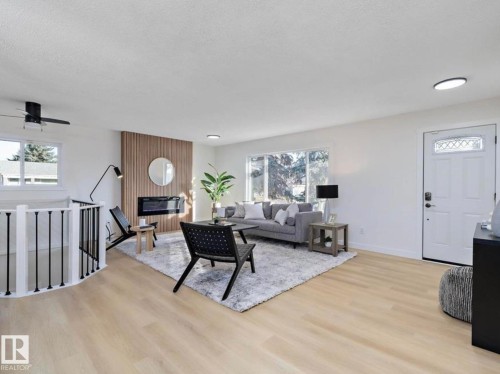 14736 122 Street, Edmonton, AB - Indoor Photo Showing Other Room