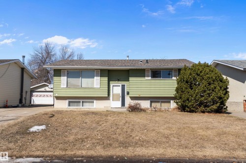 6736 31A Avenue, Edmonton, AB - Outdoor