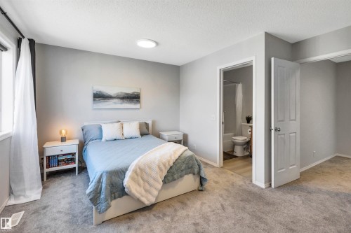 51 3075 Trelle Crescent, Edmonton, AB - Indoor Photo Showing Bedroom