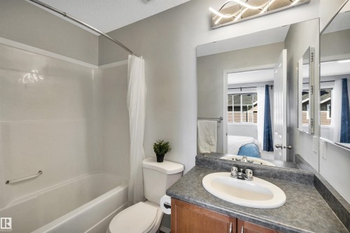 51 3075 Trelle Crescent, Edmonton, AB - Indoor Photo Showing Bathroom