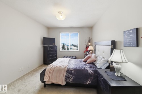 324 2503 Hanna Crescent, Edmonton, AB - Indoor Photo Showing Bedroom