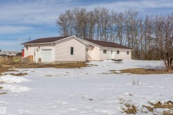 54516 RR 84  Rural Yellowhead, AB T0E 0T0