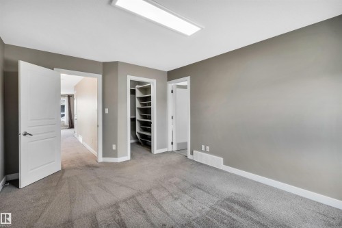 1461 Watt Drive, Edmonton, AB - Indoor Photo Showing Other Room