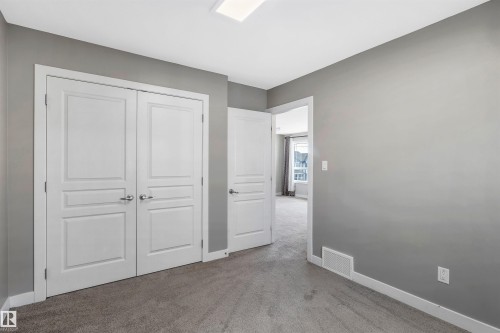 1461 Watt Drive, Edmonton, AB - Indoor Photo Showing Other Room