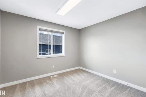 1461 Watt Drive, Edmonton, AB - Indoor Photo Showing Other Room