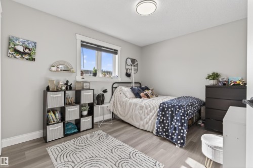 807 Beach Avenue, Cold Lake, AB - Indoor Photo Showing Bedroom
