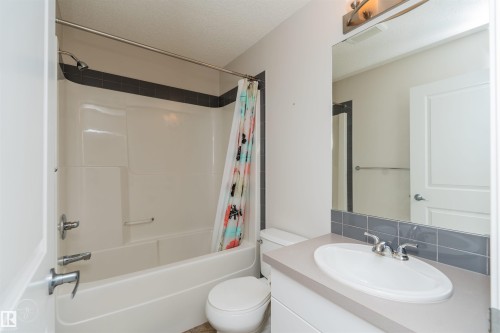 2122 52A Street, Edmonton, AB - Indoor Photo Showing Bathroom
