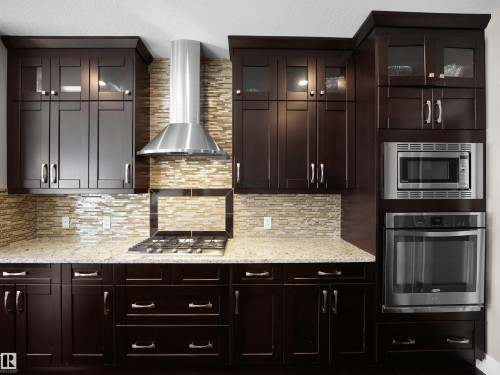 3694 Claxton Place, Edmonton, AB - Indoor Photo Showing Kitchen With Upgraded Kitchen