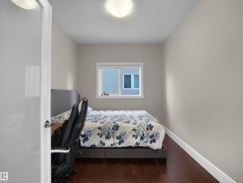 3694 Claxton Place, Edmonton, AB - Indoor Photo Showing Bedroom