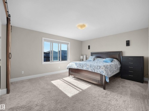 3694 Claxton Place, Edmonton, AB - Indoor Photo Showing Bedroom
