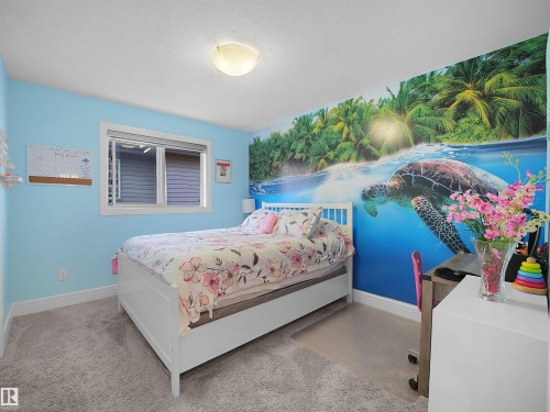 3694 Claxton Place, Edmonton, AB - Indoor Photo Showing Bedroom