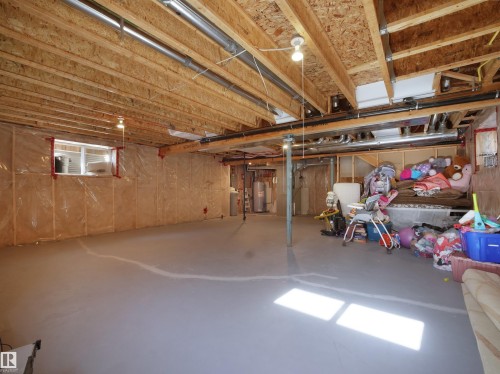 3694 Claxton Place, Edmonton, AB - Indoor Photo Showing Basement