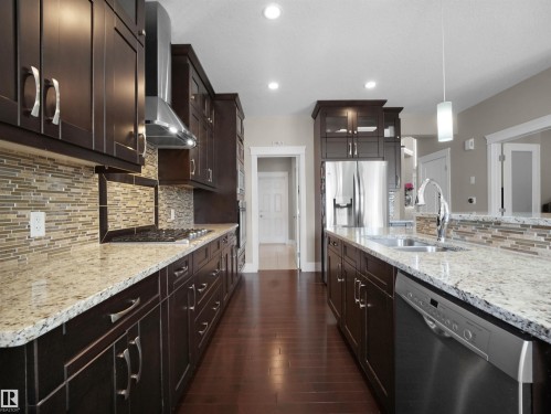 3694 Claxton Place, Edmonton, AB - Indoor Photo Showing Kitchen With Double Sink With Upgraded Kitchen