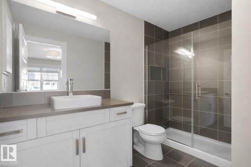 3464 Cutler Crescent, Edmonton, AB - Indoor Photo Showing Bathroom