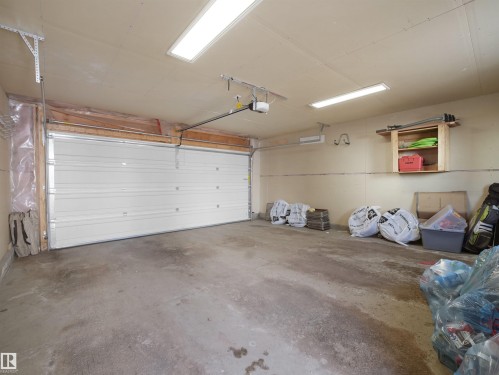 3464 Cutler Crescent, Edmonton, AB - Indoor Photo Showing Garage