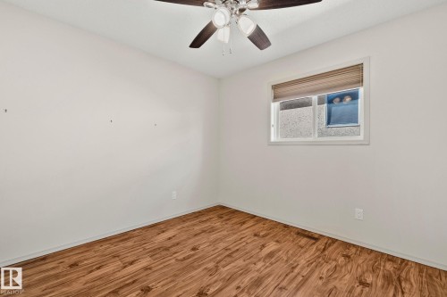 13818 131A Avenue, Edmonton, AB - Indoor Photo Showing Other Room