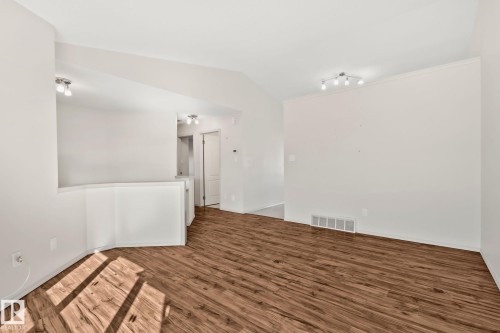 13818 131A Avenue, Edmonton, AB - Indoor Photo Showing Other Room