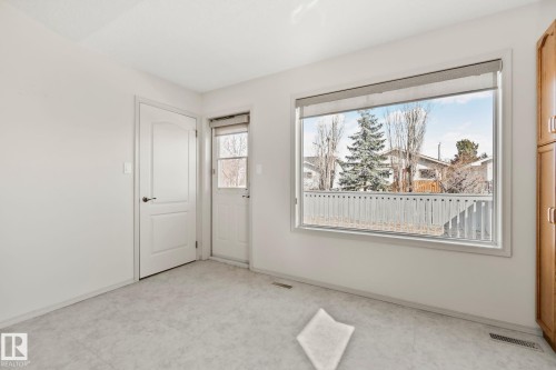 13818 131A Avenue, Edmonton, AB - Indoor Photo Showing Other Room