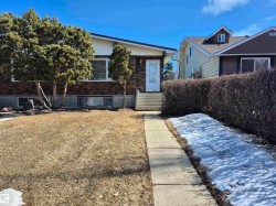 8725 152 Street  Edmonton, AB T5R 1L9
