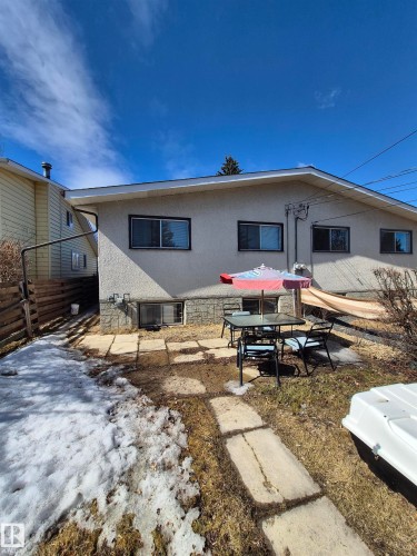 8725 152 Street, Edmonton, AB - Outdoor