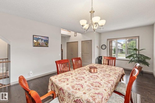 9520 206 Street, Edmonton, AB - Indoor Photo Showing Dining Room